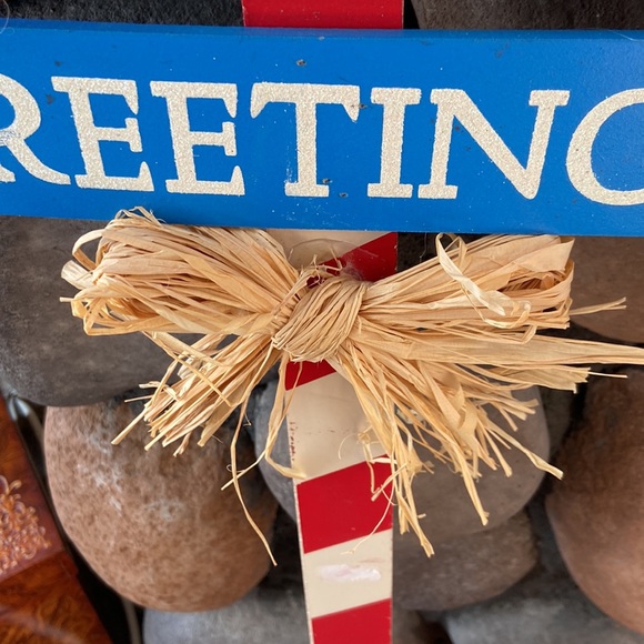 Season’s greetings Christmas stake - Picture 7 of 8